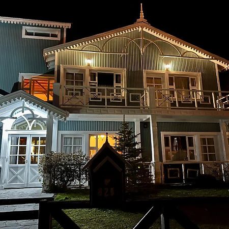 Hotel Campanilla Ushuaia Buitenkant foto