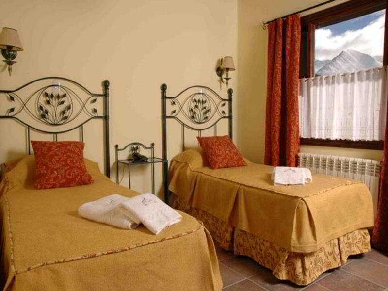 Hotel Campanilla Ushuaia Buitenkant foto
